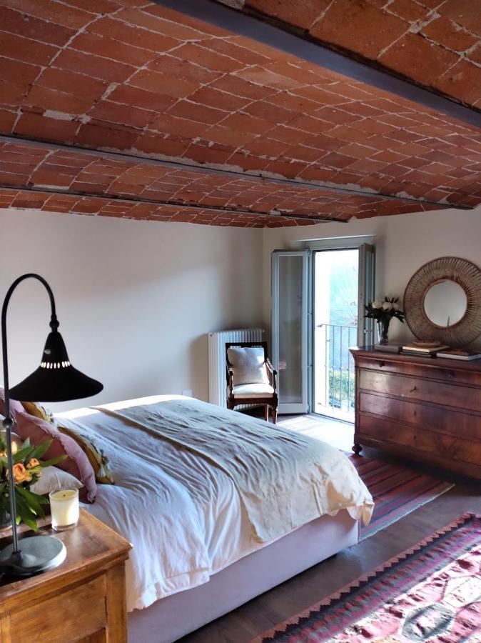 Villa Giara Calosso Eksteriør billede